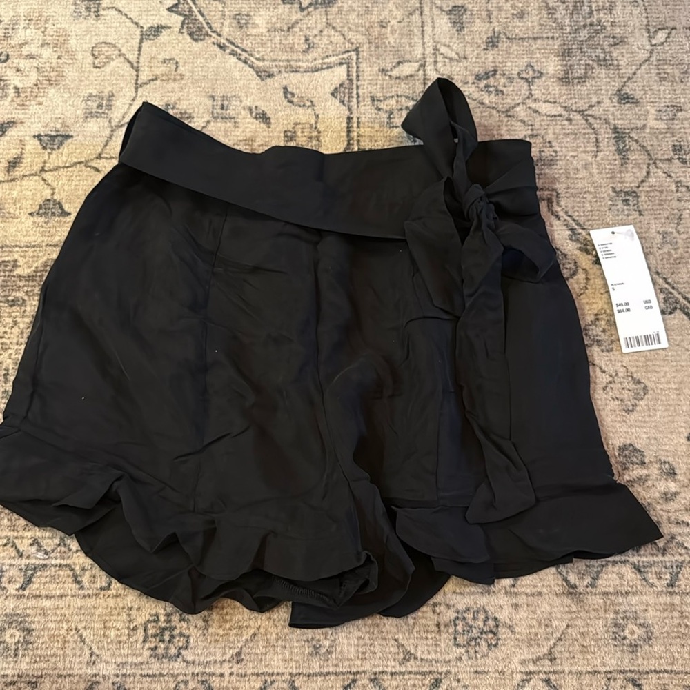 Urban Outfitters ruffle shorts